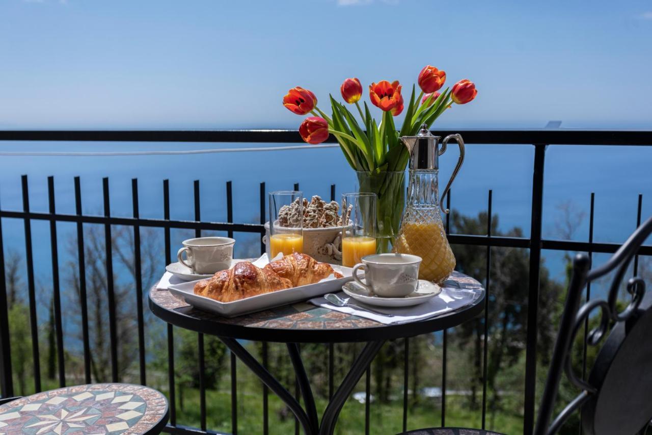Agriturismo Punta San Lazzaro Аджерола Экстерьер фото