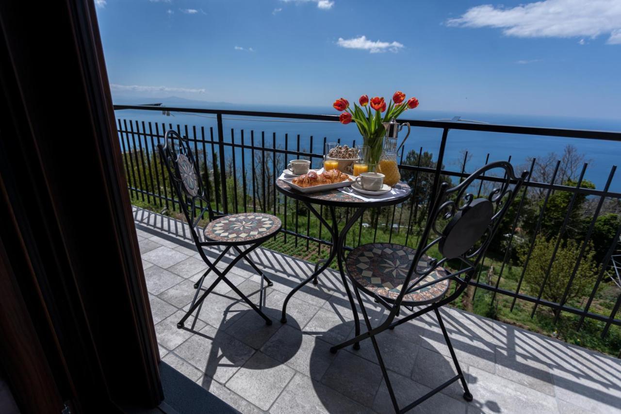 Agriturismo Punta San Lazzaro Аджерола Экстерьер фото