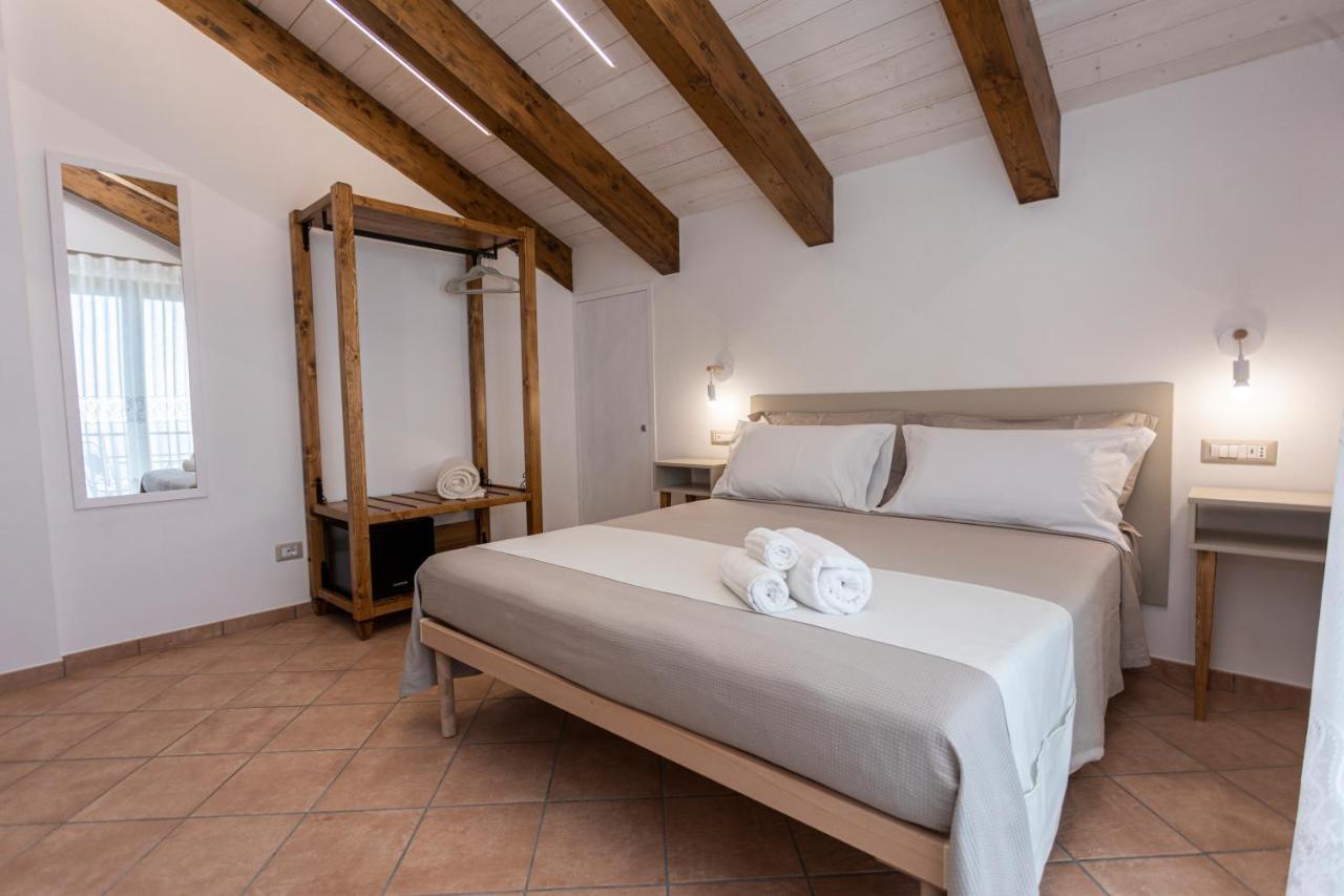 Agriturismo Punta San Lazzaro Аджерола Экстерьер фото