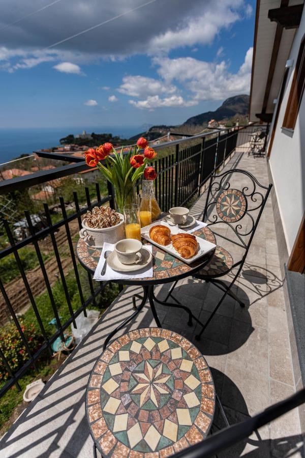 Agriturismo Punta San Lazzaro Аджерола Экстерьер фото